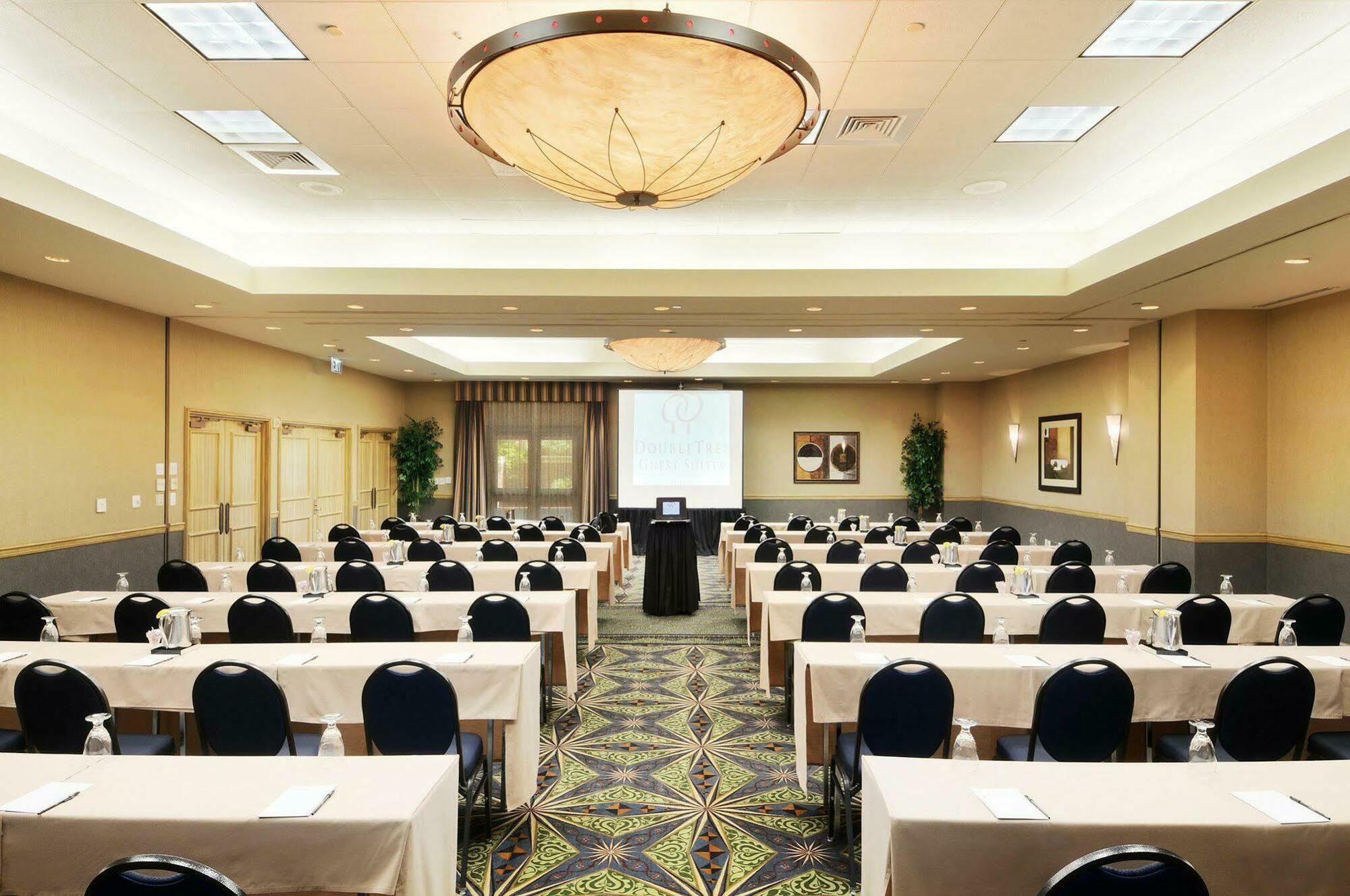 Doubletree Suites By Hilton Hotel Austin Facilities photo